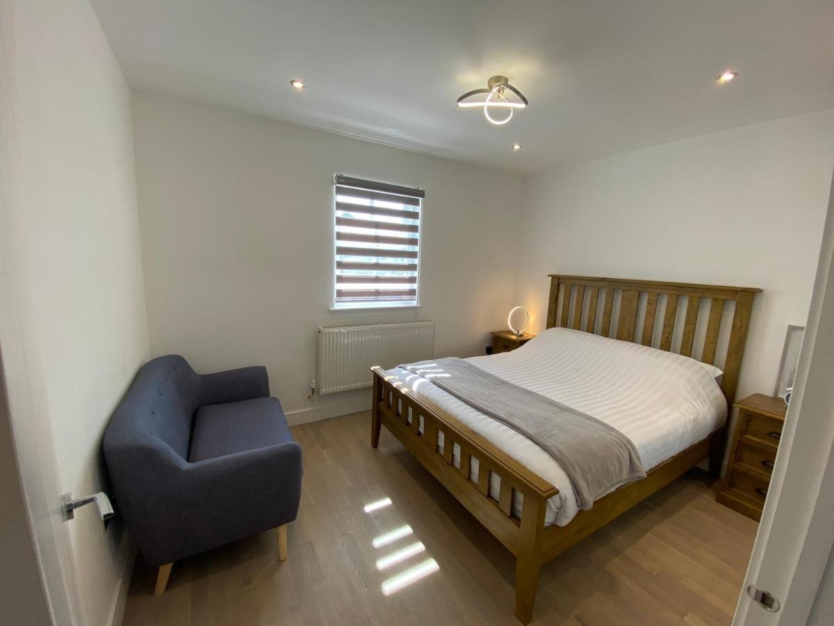 Apartment No 8 - Stay In Style In The Heart Of The Cathedral City. トルーロー エクステリア 写真